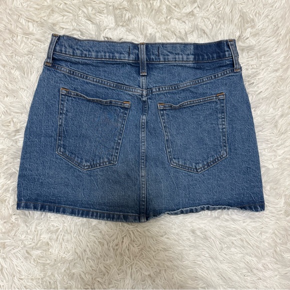 Abercrombie & Fitch Blue Denim Skirt Abercrombie Denim Studded Mini Skirt - Picture 6 of 6